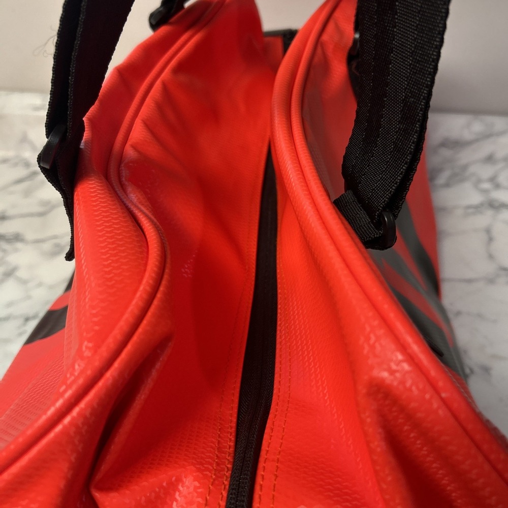Wilson Infrared Tennis Duffle Bag - Picture 6 of 16